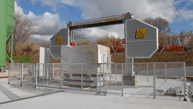 gs210f_m18700_stoneval___0009