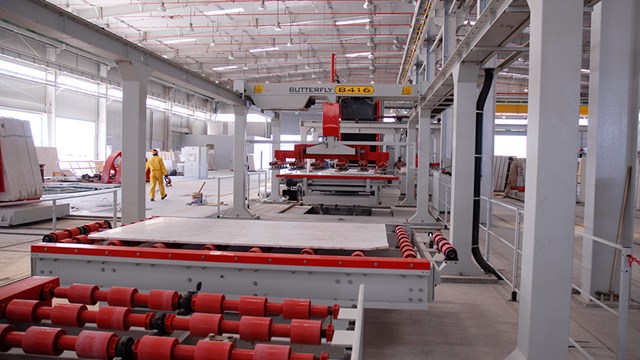 Roller benches for slabs B400