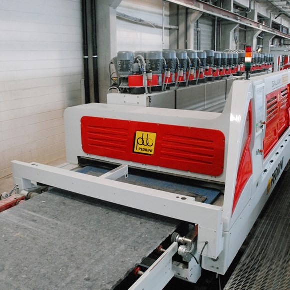 Marmi Orobici-calibratrice levigatrice lastre granito Galaxy | Pedrini